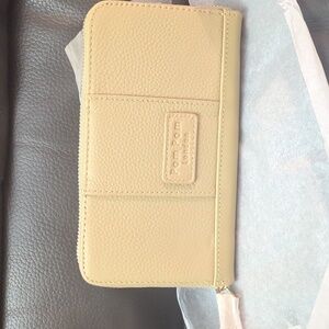 Leather wallet - Pom Pom London in Sand